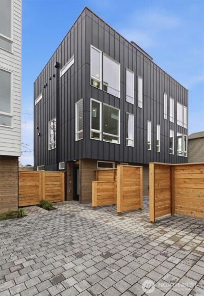 811 NW 63rd Street #A, Seattle, WA 98107 - Photo 2