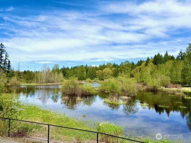23419 NE 10th Place , Sammamish, WA 98074