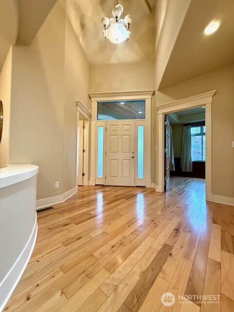 23419 NE 10th Place , Sammamish, WA 98074