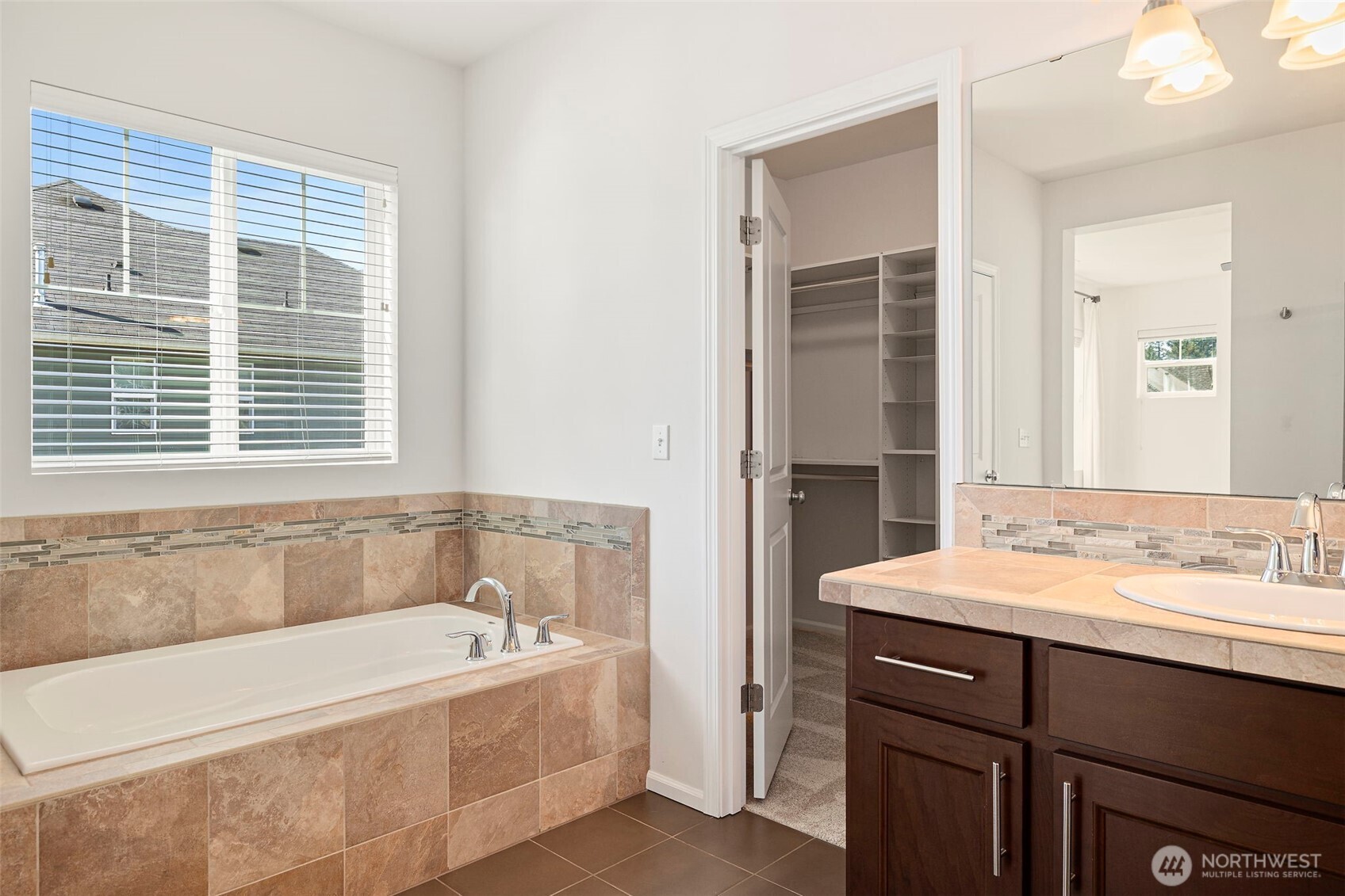 1159 SE 11th Street , North Bend, WA 98045