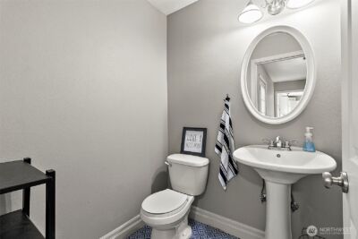 2525 104th Street E, Tacoma, WA 98445 - Photo 5