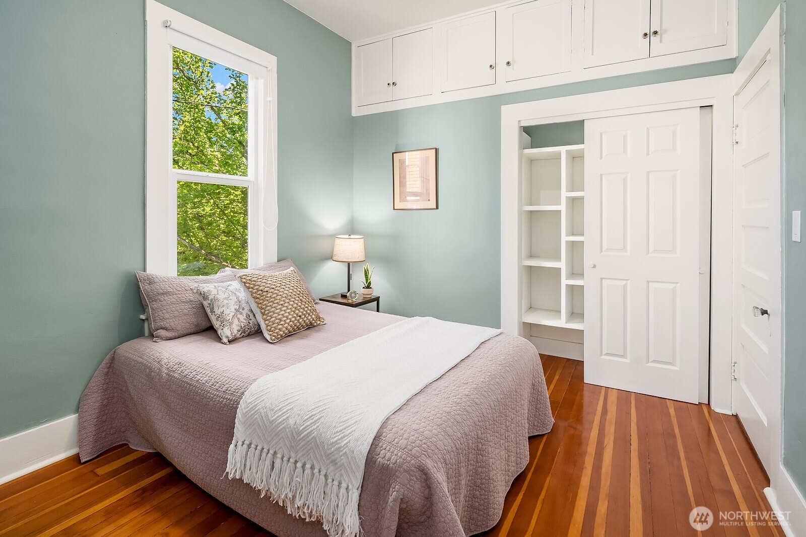 2434 S Irving Street , Seattle, WA 98144-3728