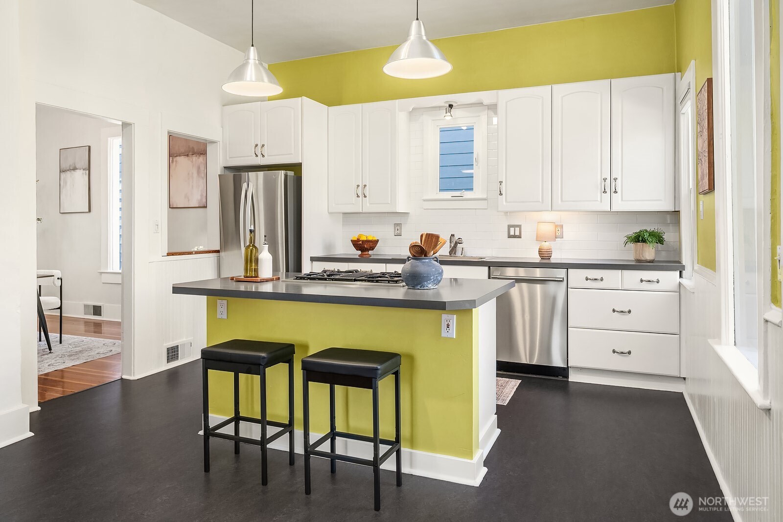 2434 S Irving Street , Seattle, WA 98144-3728