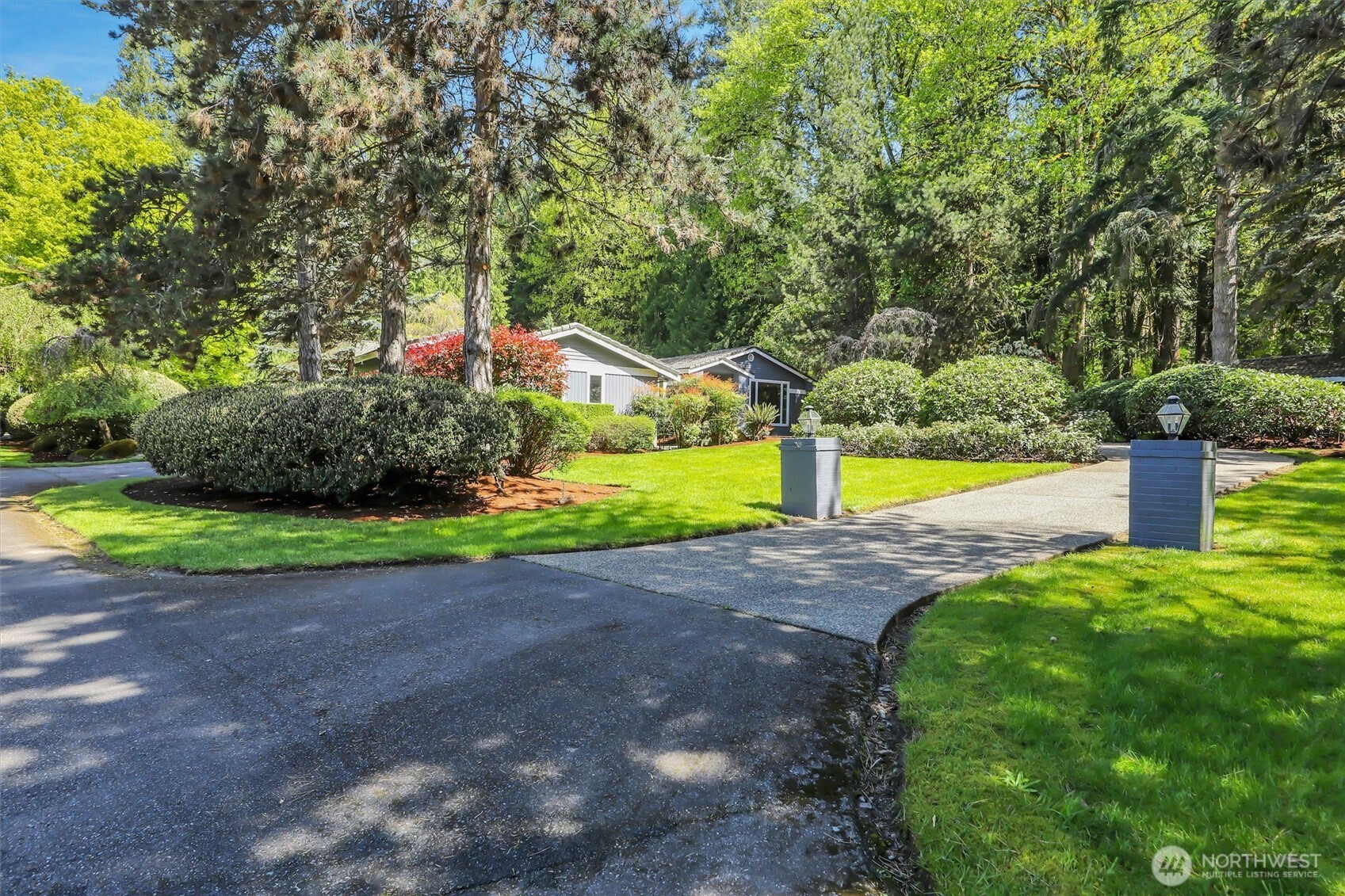13320 211th Place NE, Woodinville, WA 98077