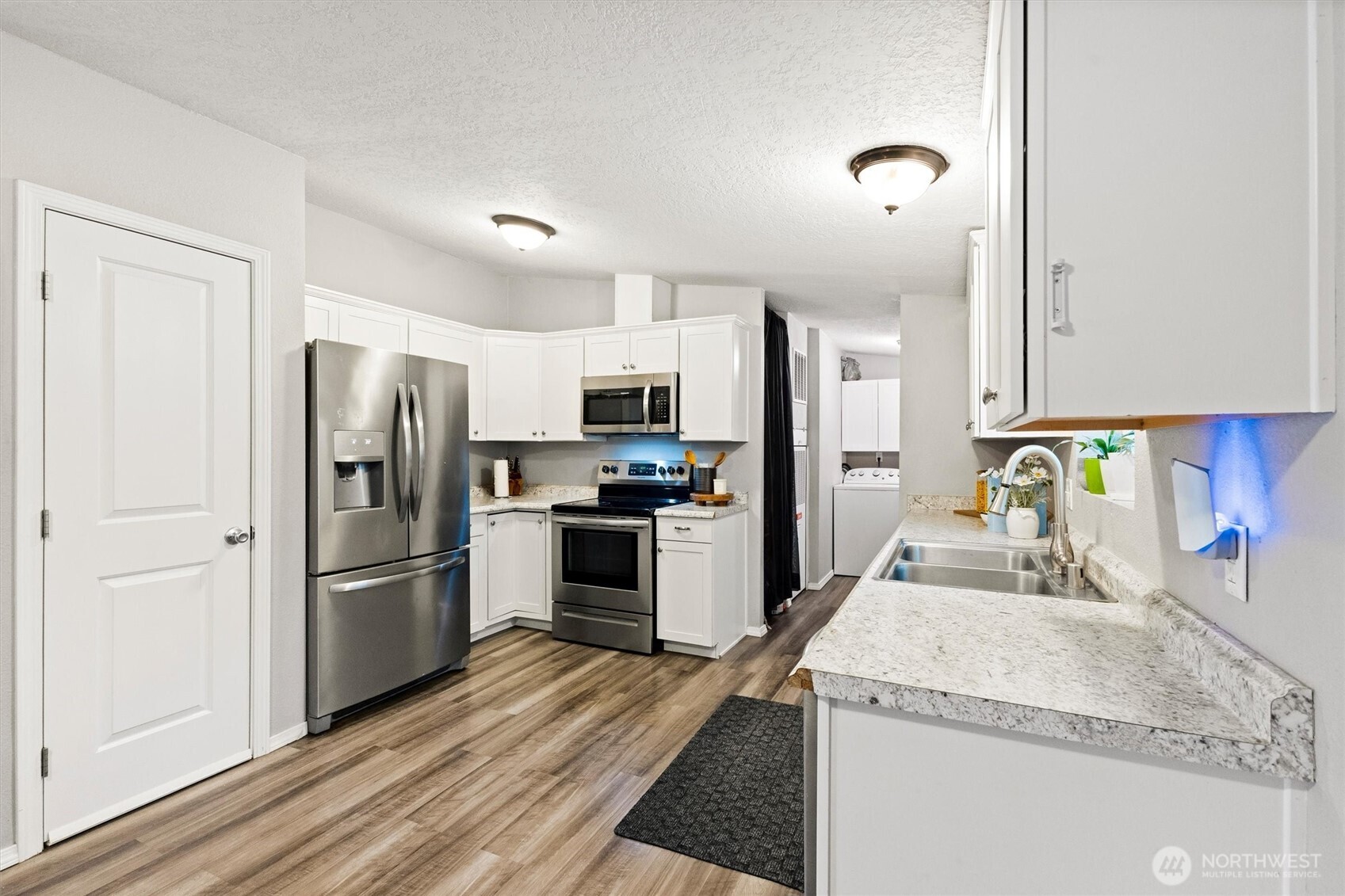3624 Galiano Dr , Ferndale, WA 98248