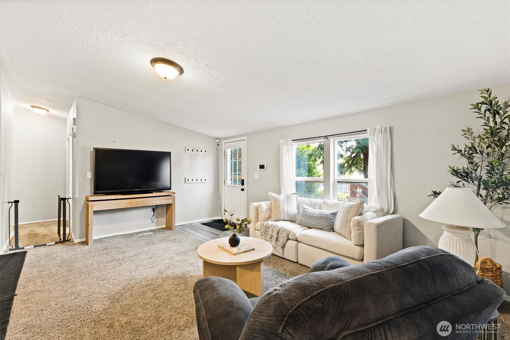3624 Galiano Dr , Ferndale, WA 98248