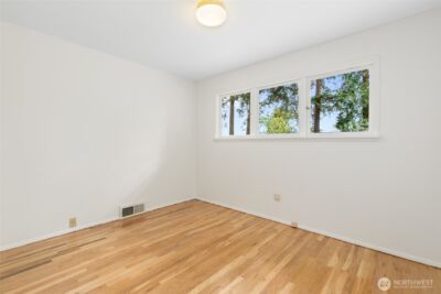 15822 34th Avenue NE, Lake Forest Park, WA 98155 - Photo 13