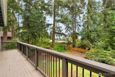 15822 34th Avenue NE, Lake Forest Park, WA 98155 - Photo 17
