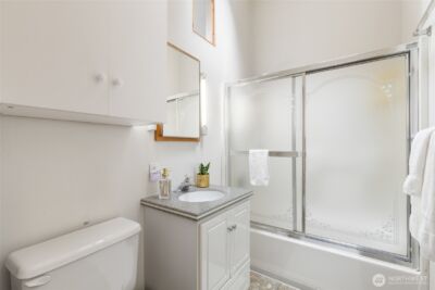 15822 34th Avenue NE, Lake Forest Park, WA 98155 - Photo 20