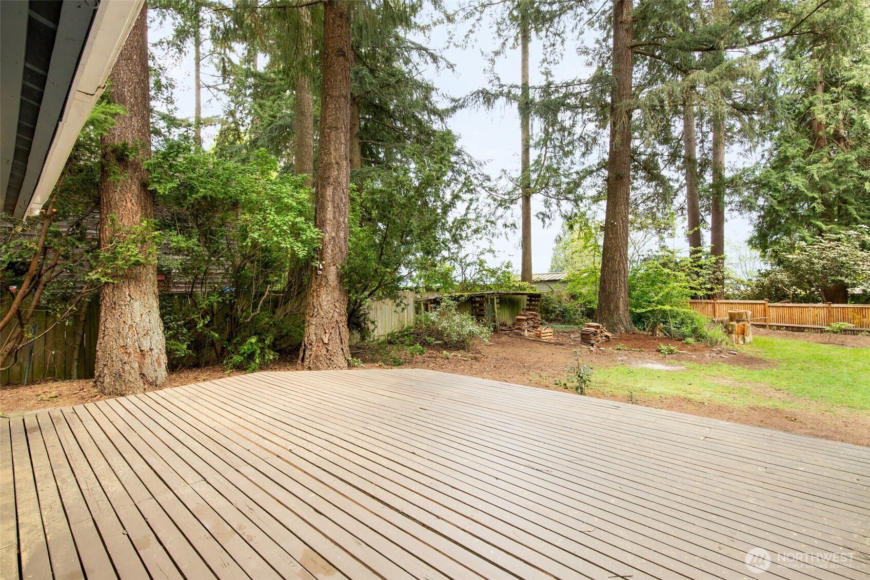 15822 34th Avenue NE, Lake Forest Park, WA 98155