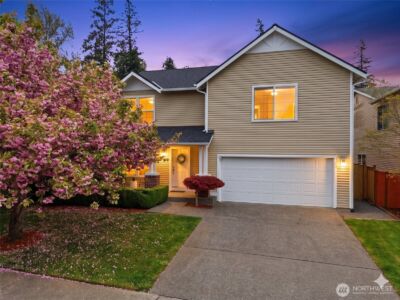 2108 250th Place SE, Sammamish, WA 98075