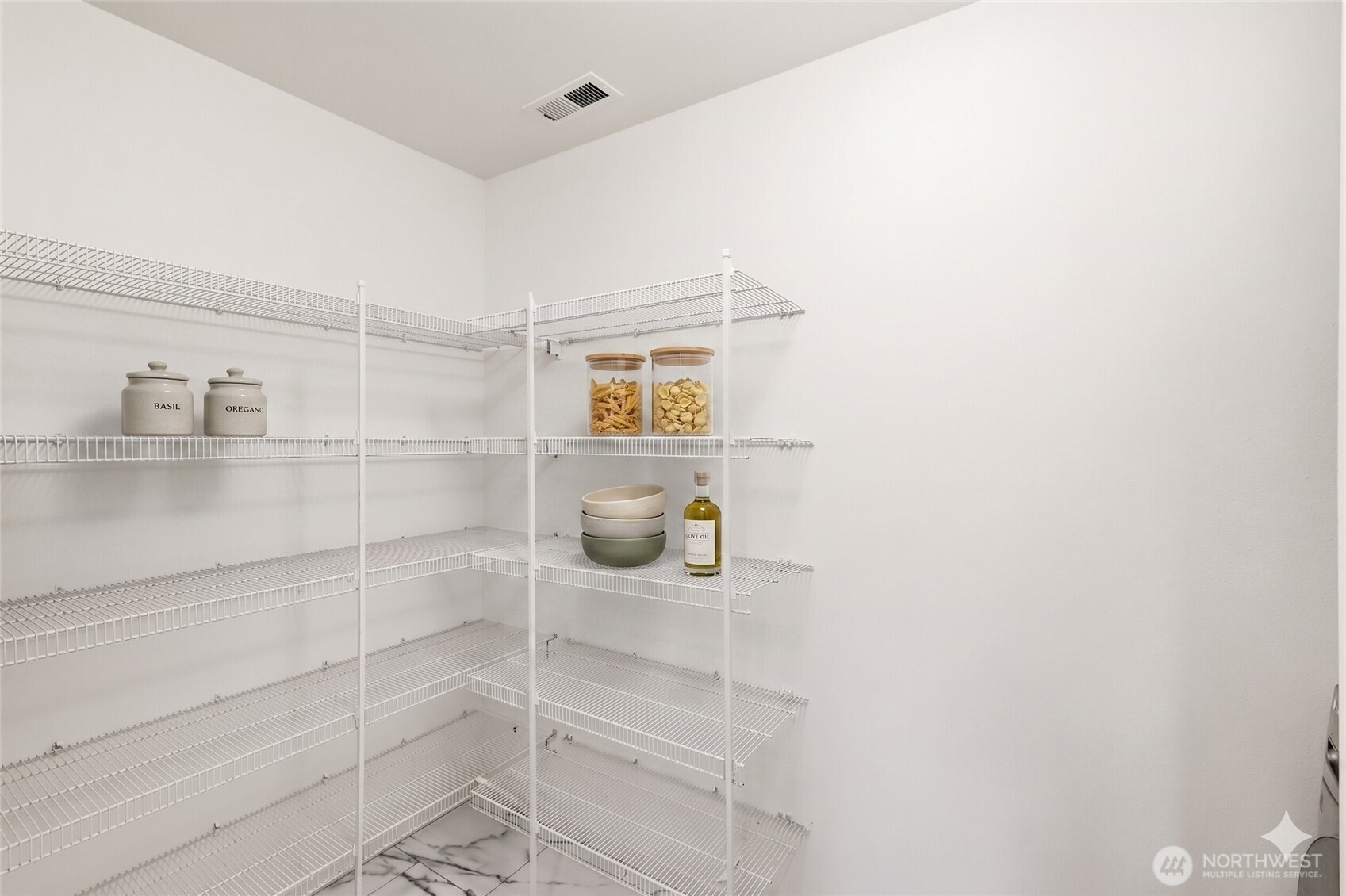 2108 250th Place SE, Sammamish, WA 98075