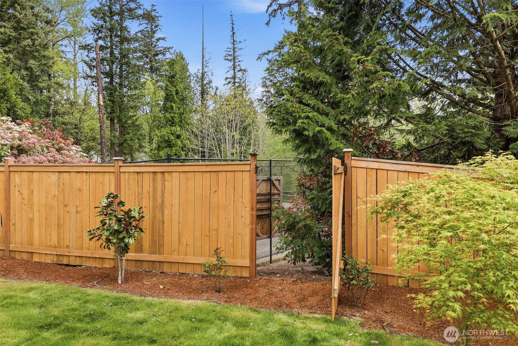 2108 250th Place SE, Sammamish, WA 98075