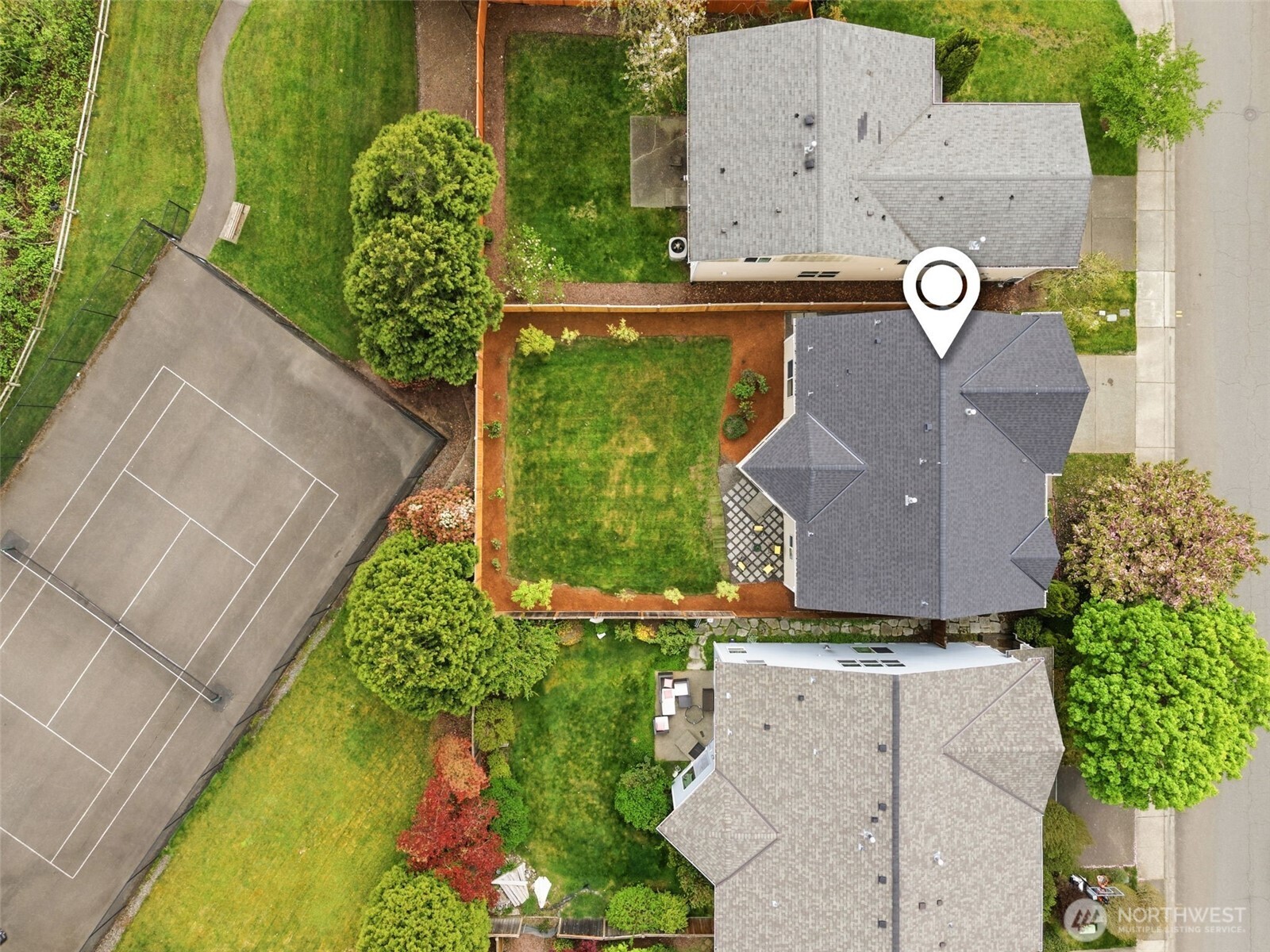 2108 250th Place SE, Sammamish, WA 98075