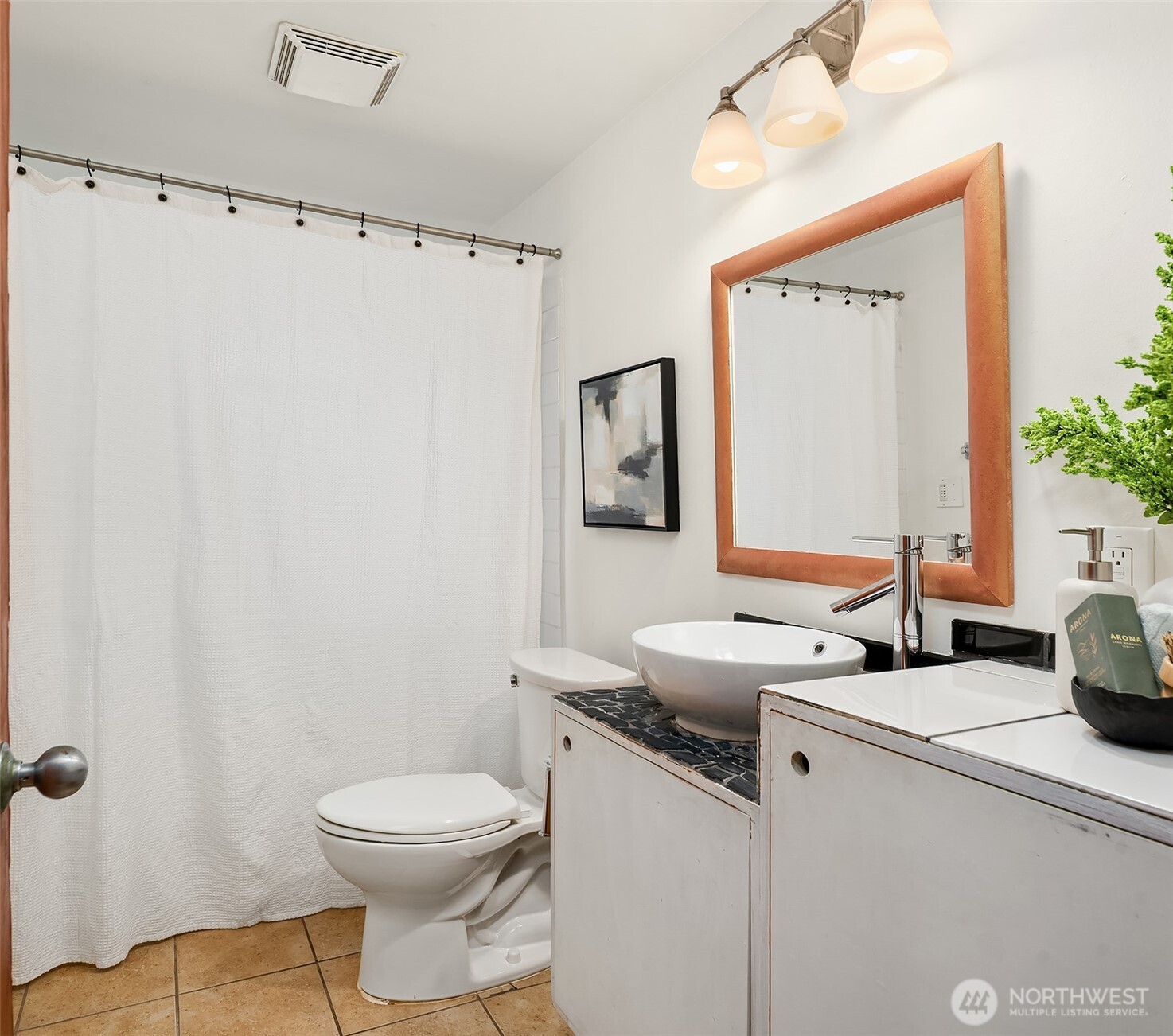 215 NW 130th Street , Seattle, WA 98177