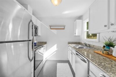 3020 36th Avenue W, Seattle, WA 98199 - Photo 11