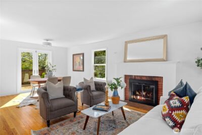 3020 36th Avenue W, Seattle, WA 98199 - Photo 2