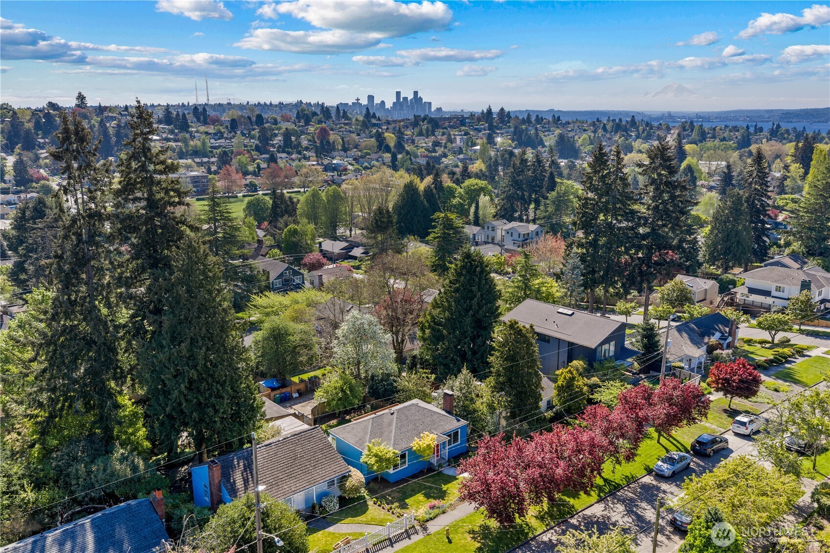 3020 36th Avenue W, Seattle, WA 98199