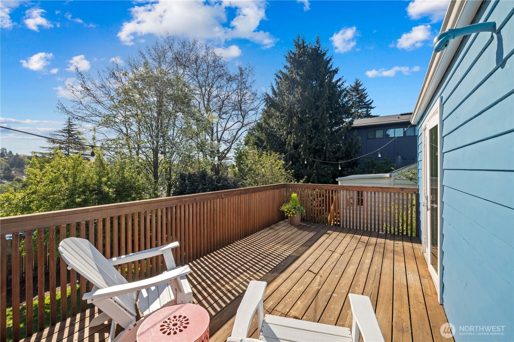 3020 36th Avenue W, Seattle, WA 98199