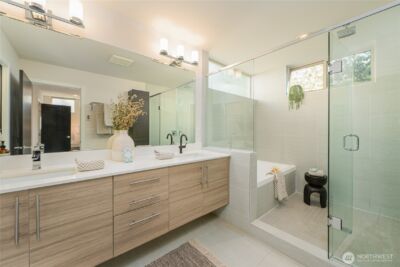 2037 NW 65th Street , Seattle, WA 98117 - Photo 14