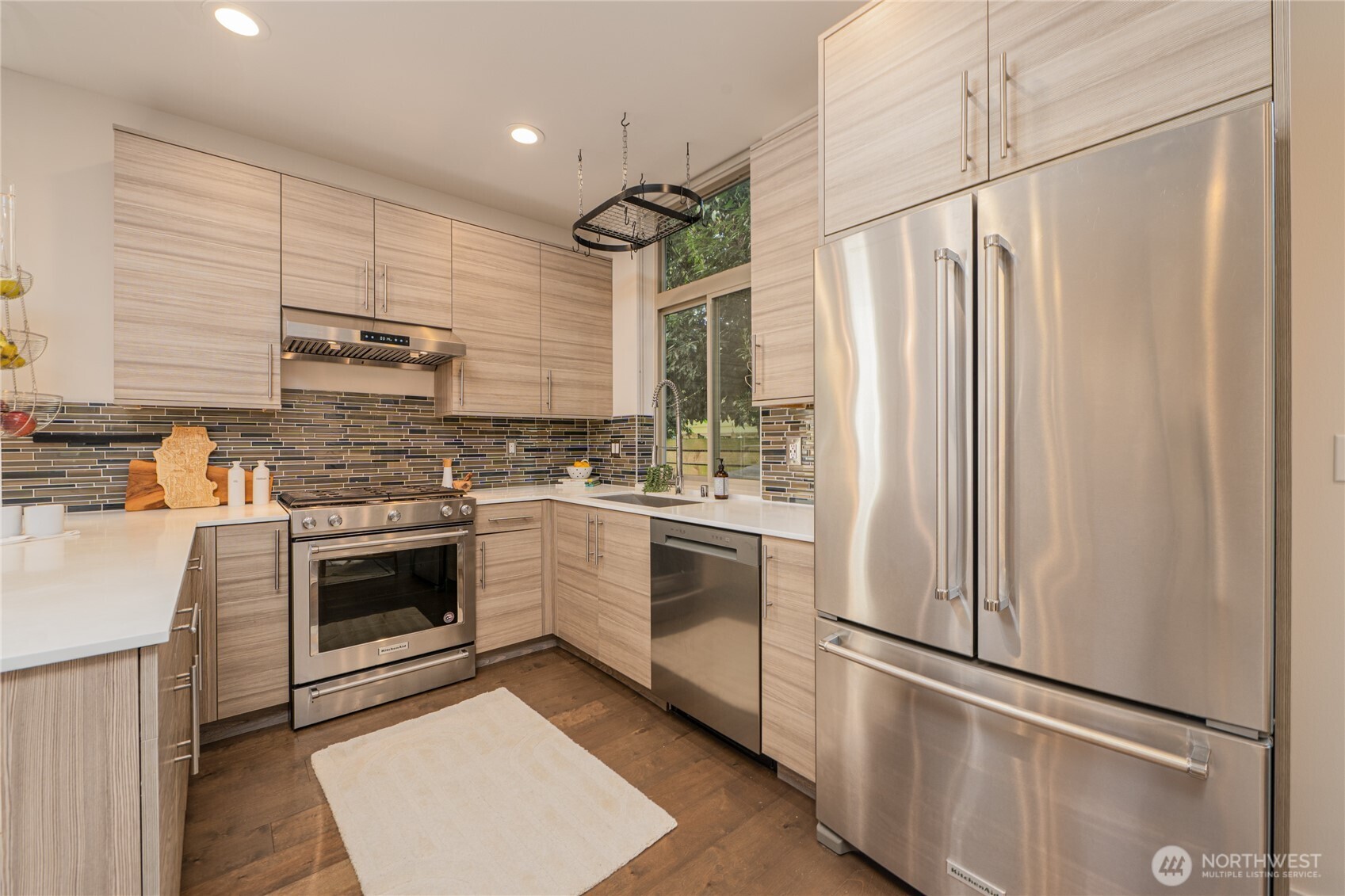 2037 NW 65th Street , Seattle, WA 98117