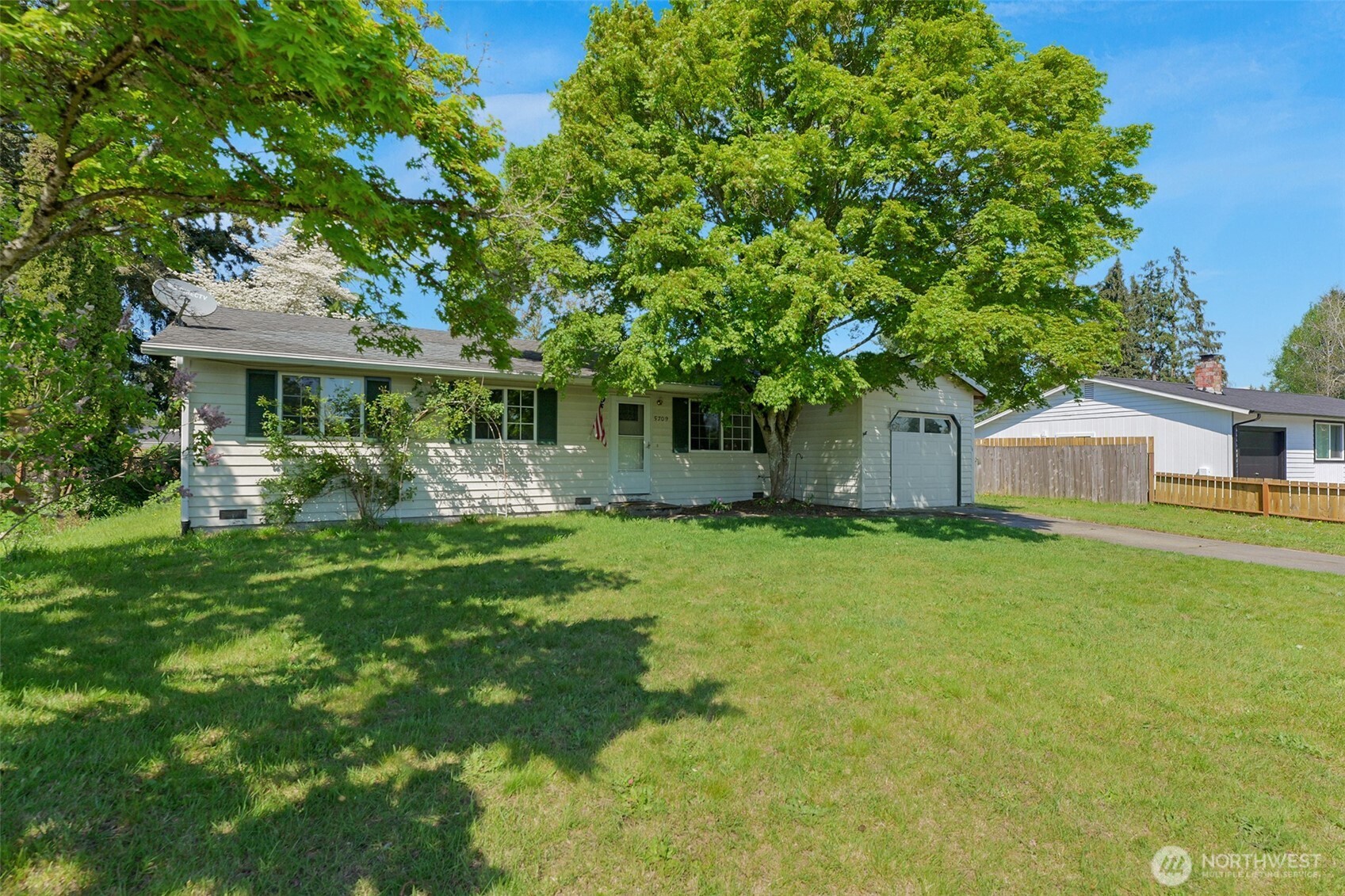 5709 91st Place NE, Marysville, WA 98270