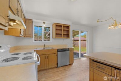5709 91st Place NE, Marysville, WA 98270 - Photo 11