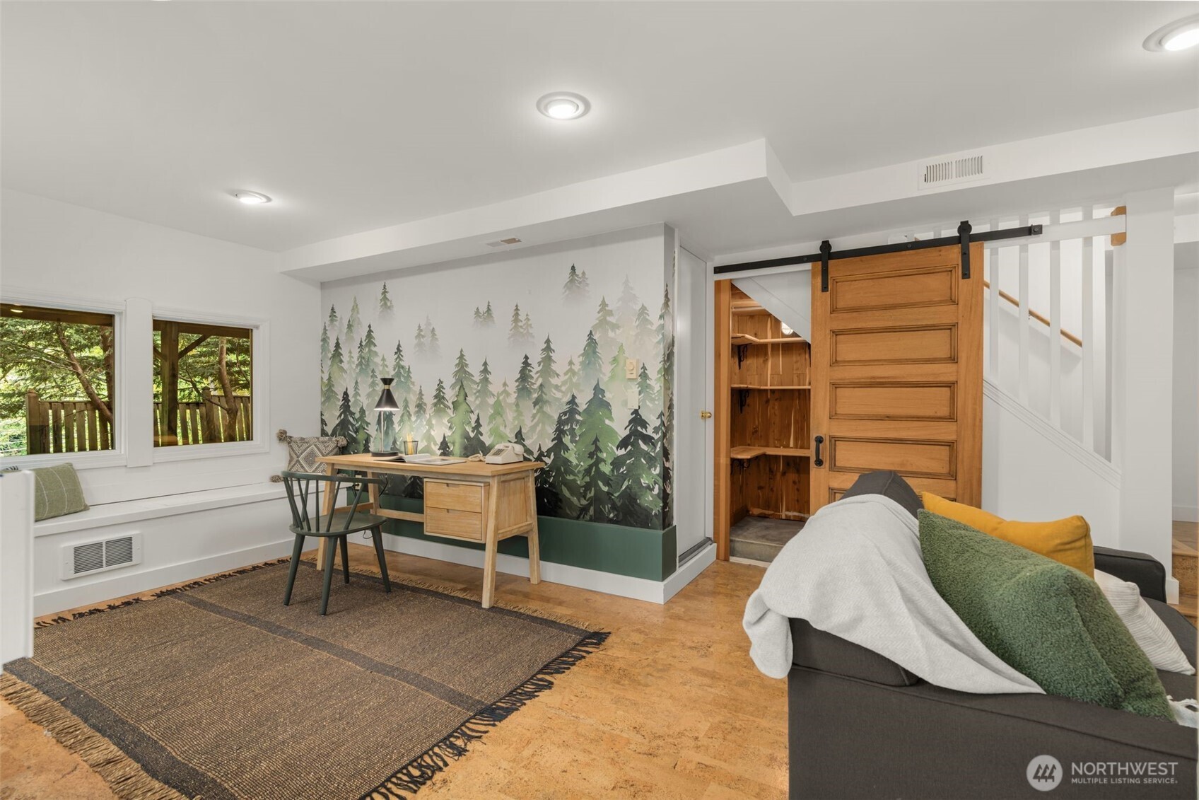 316 W Newell Street , Seattle, WA 98119