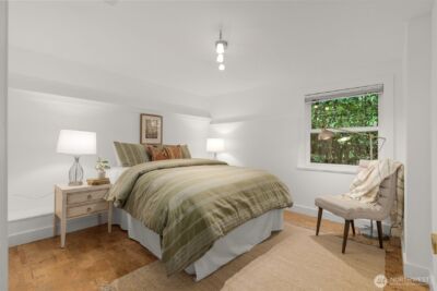 316 W Newell Street , Seattle, WA 98119 - Photo 18