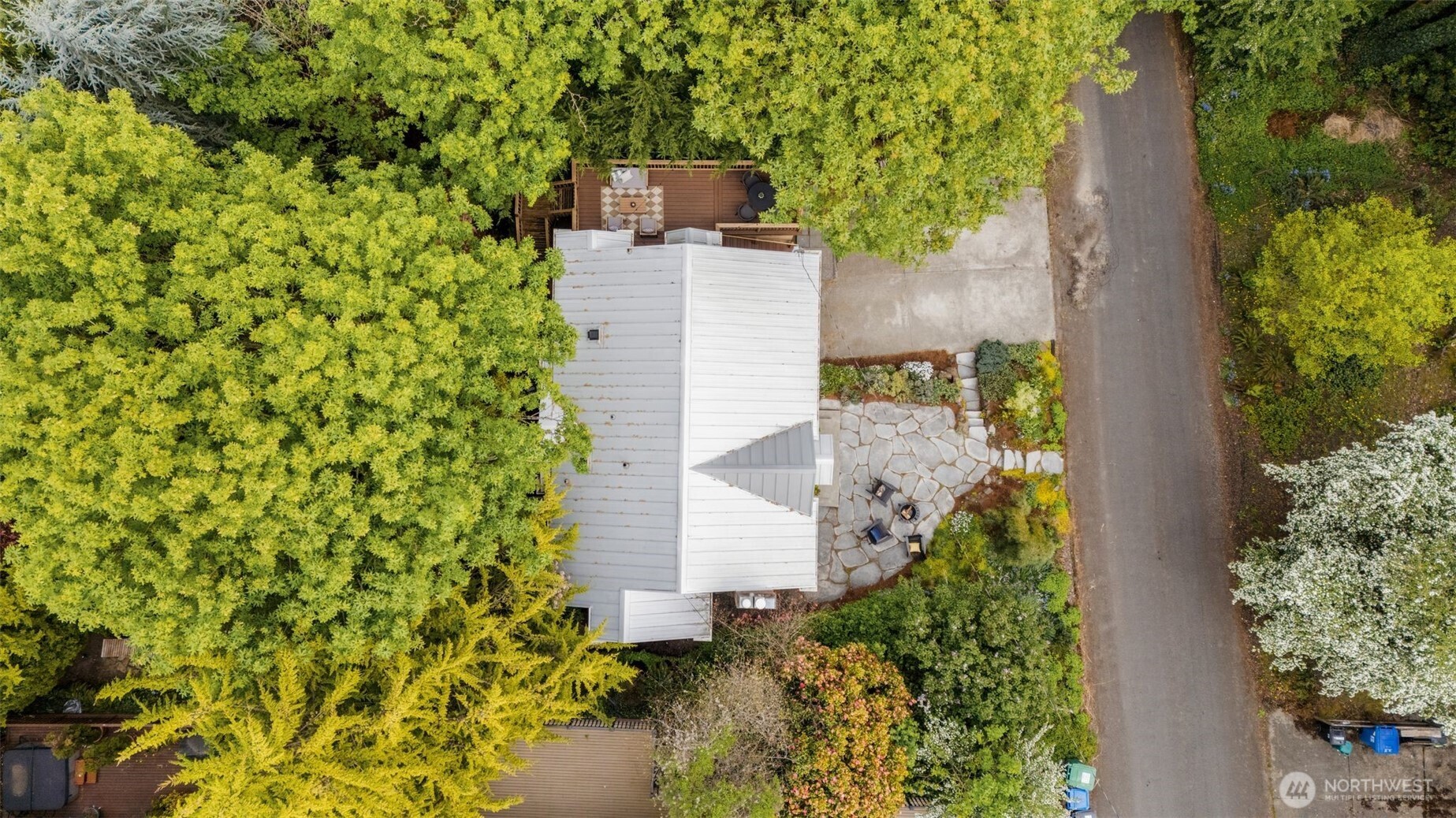 316 W Newell Street , Seattle, WA 98119
