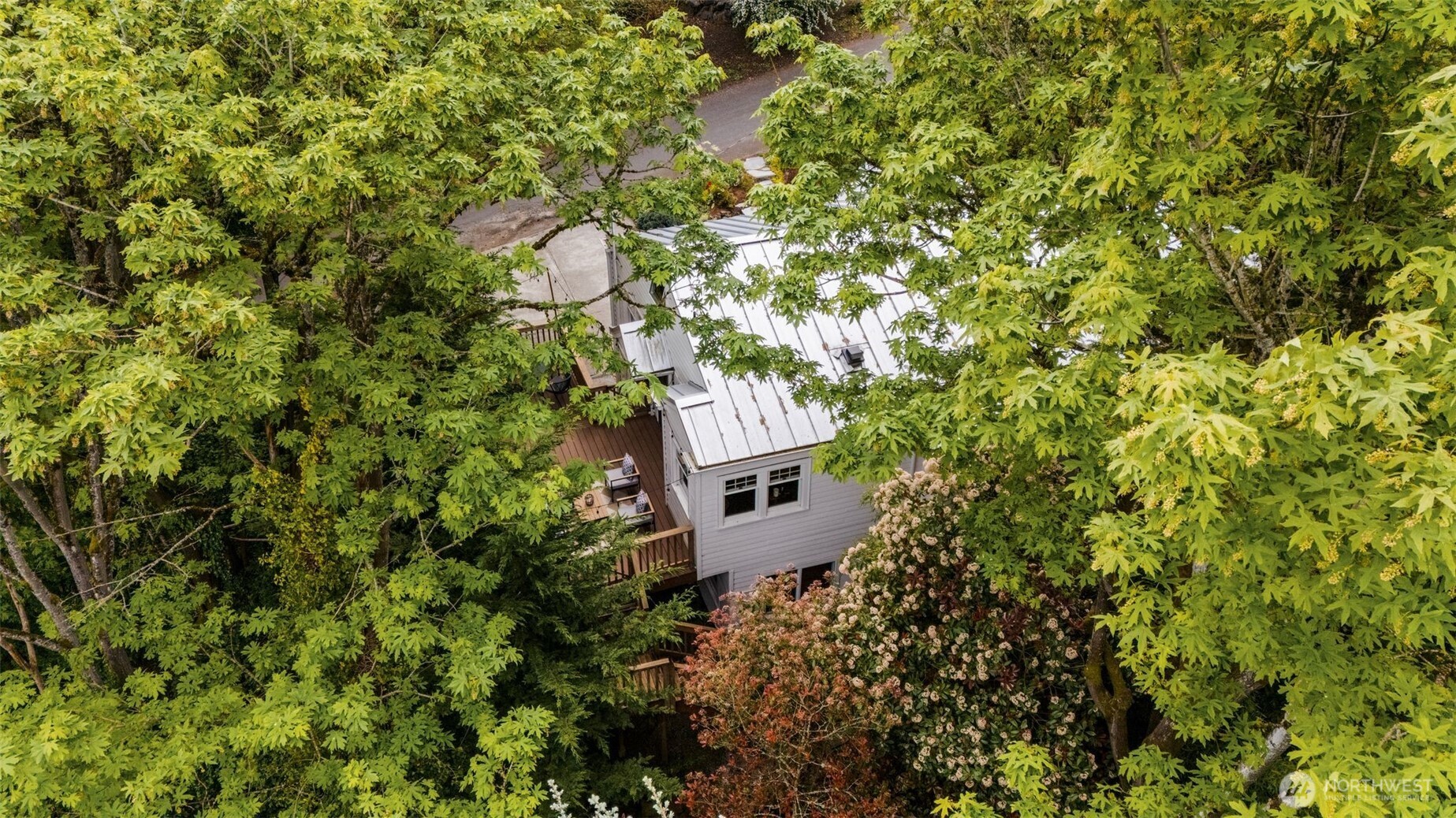316 W Newell Street , Seattle, WA 98119