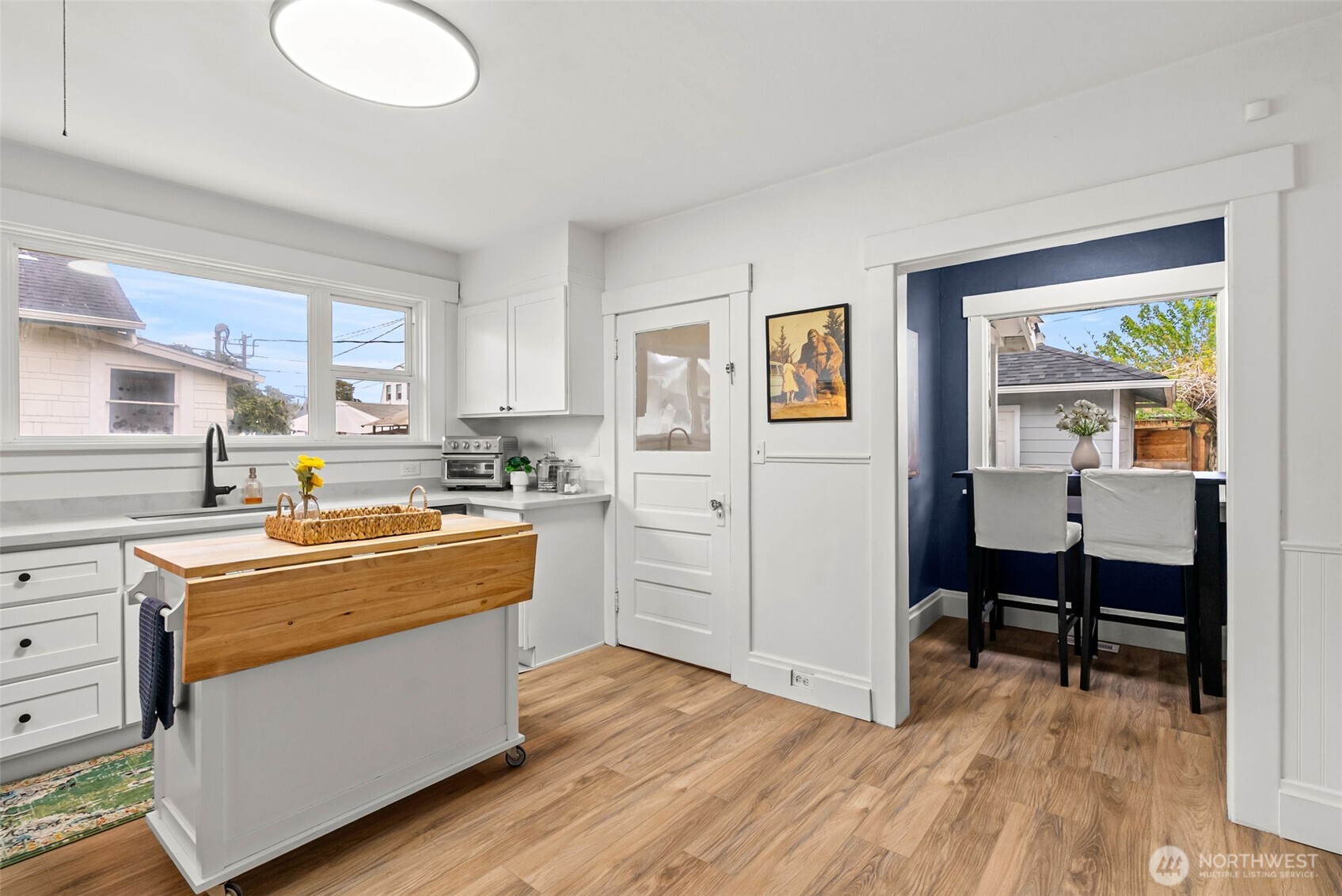 809 Sumner Avenue , Sumner, WA 98390
