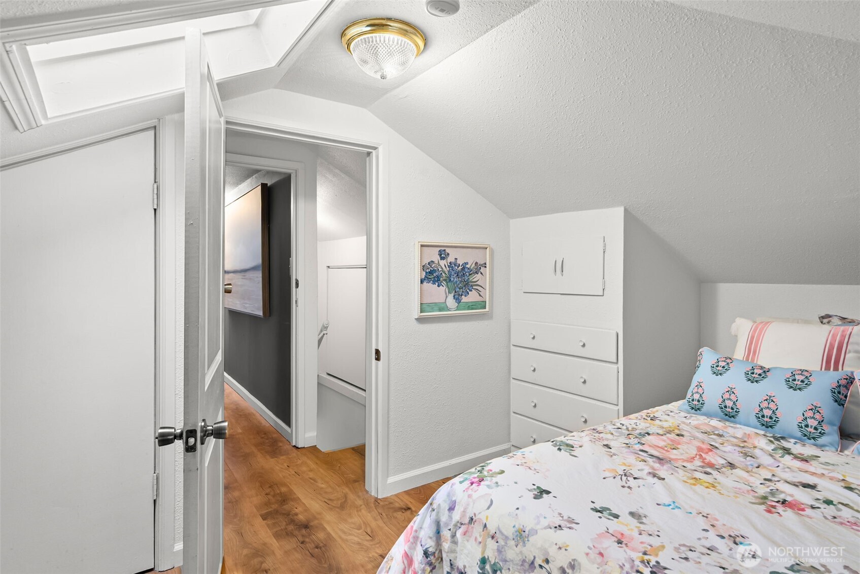 809 Sumner Avenue , Sumner, WA 98390