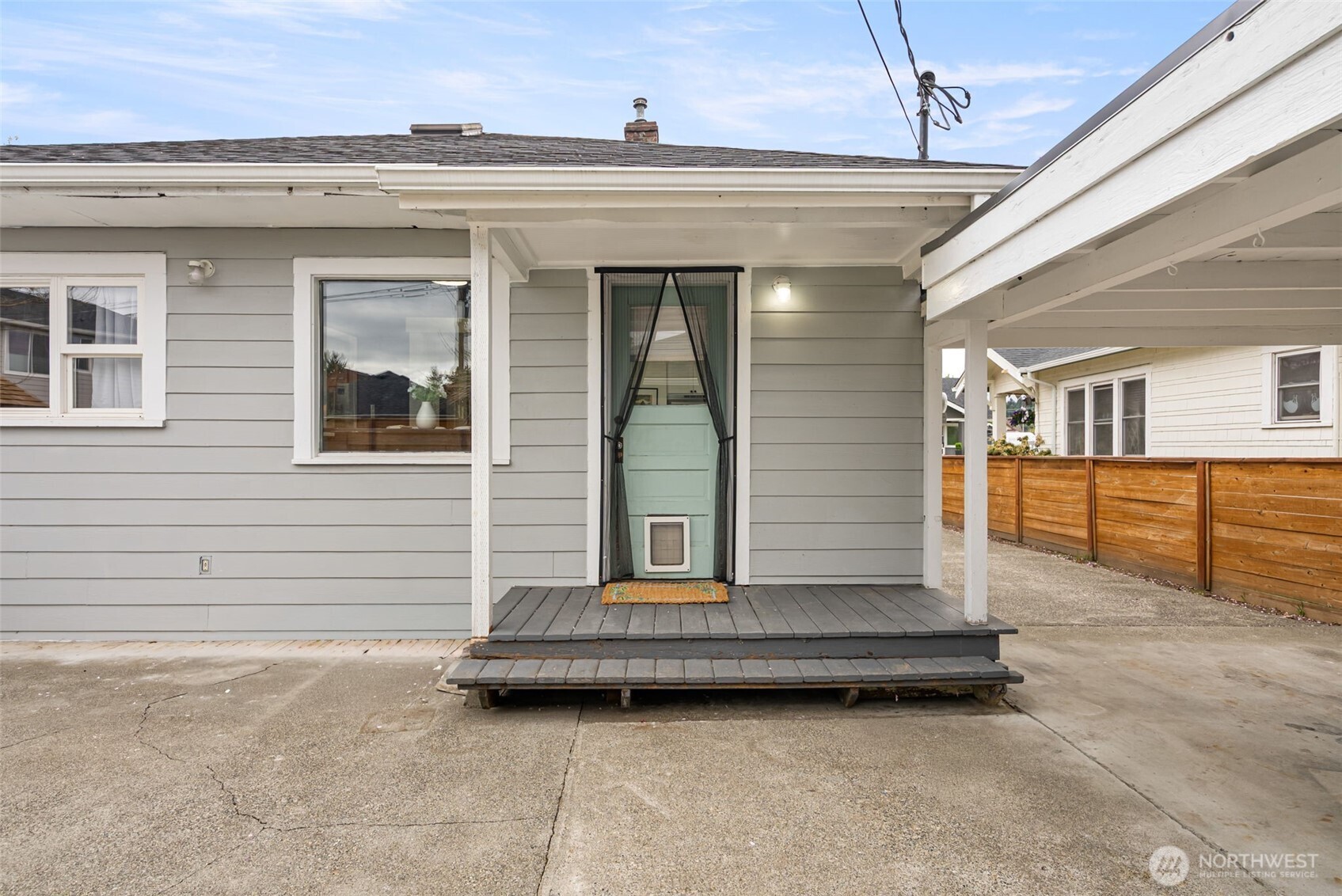 809 Sumner Avenue , Sumner, WA 98390