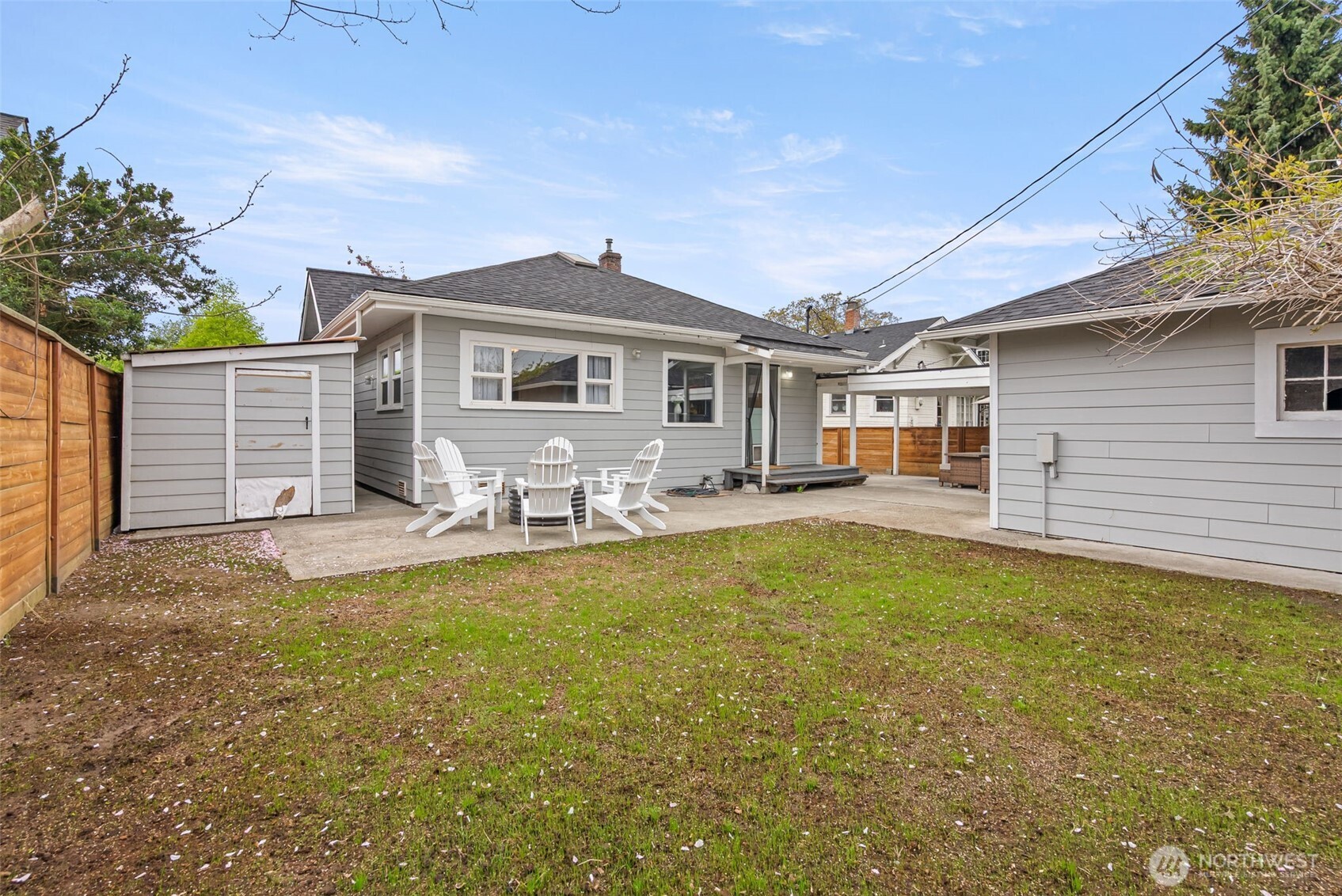 809 Sumner Avenue , Sumner, WA 98390