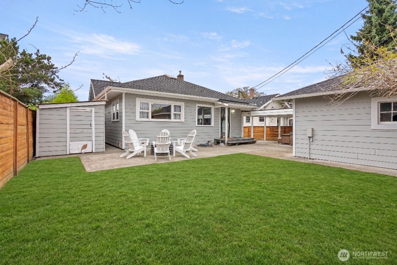 809 Sumner Avenue , Sumner, WA 98390