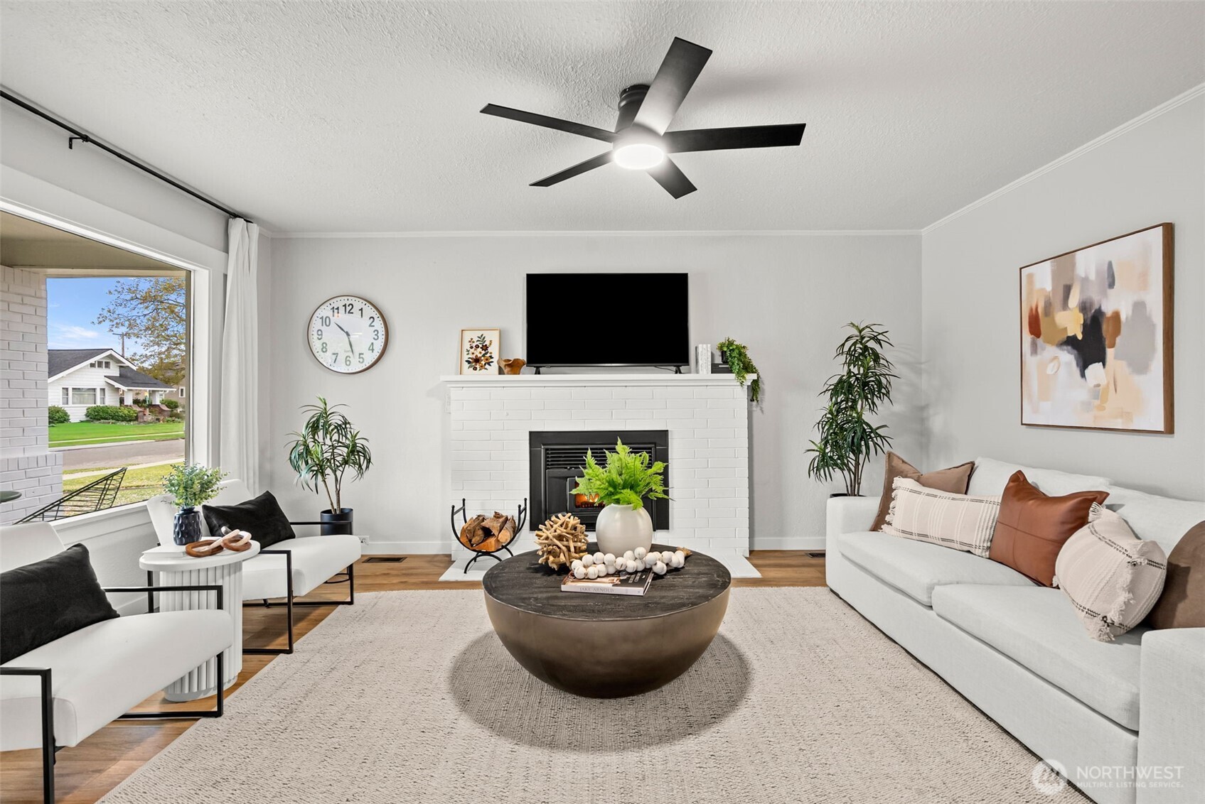 809 Sumner Avenue , Sumner, WA 98390