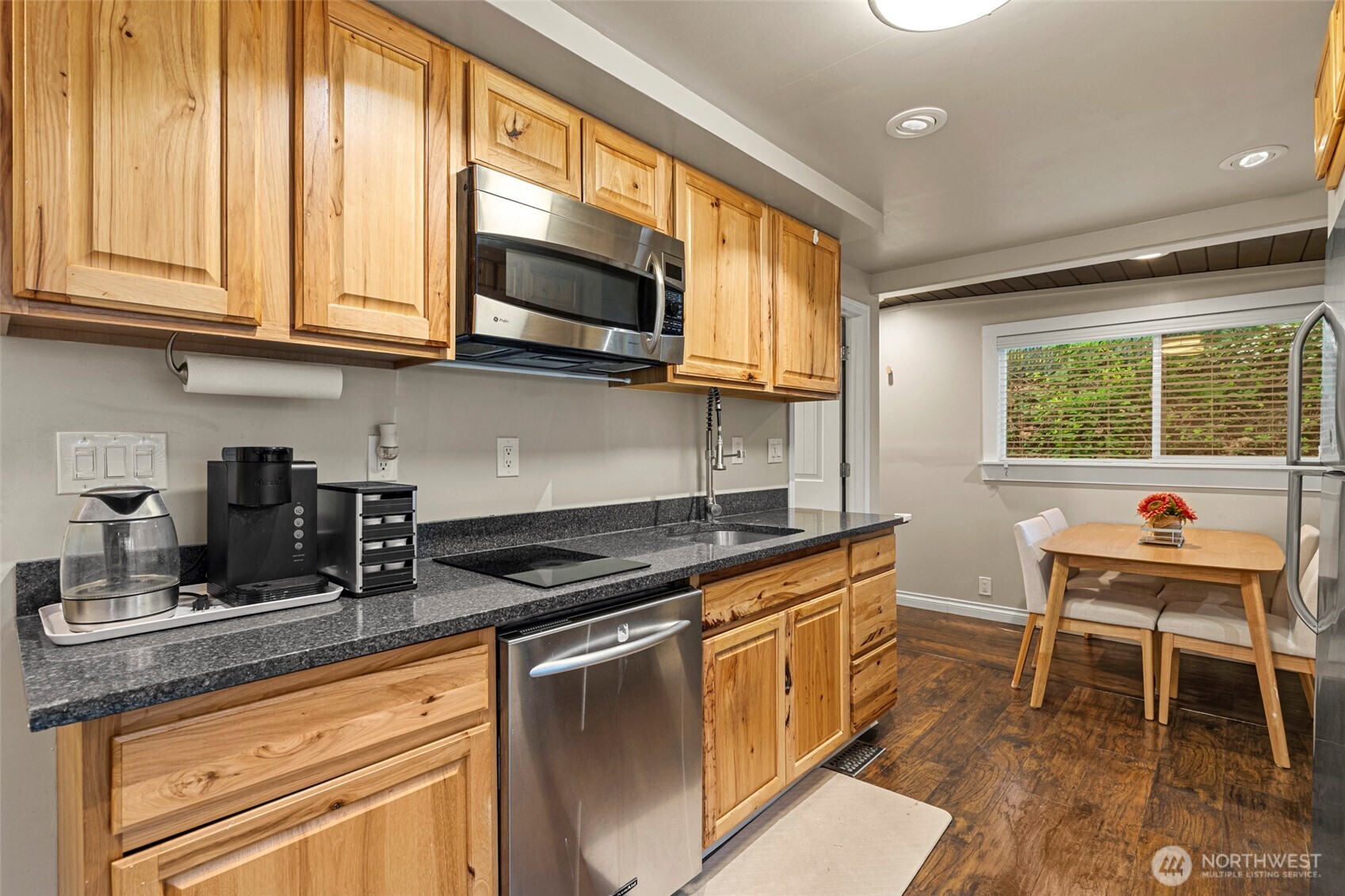 23121 Edmonds Way #1, Edmonds, WA 98020