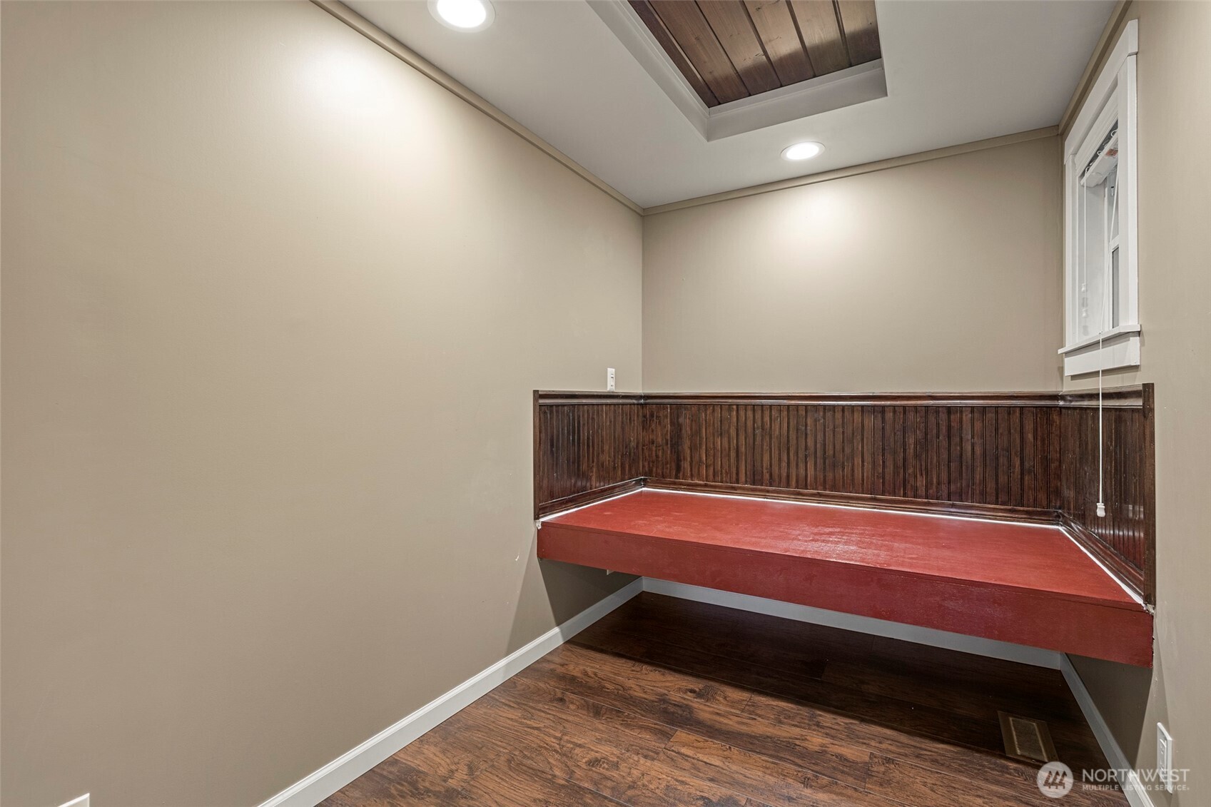 23121 Edmonds Way #1, Edmonds, WA 98020