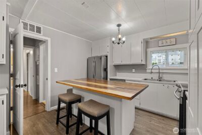 23121 Edmonds Way #1, Edmonds, WA 98020 - Photo 3