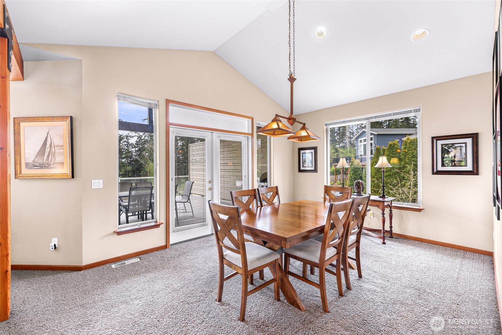 5043 Bradshaw Road , Freeland, WA 98249-9429
