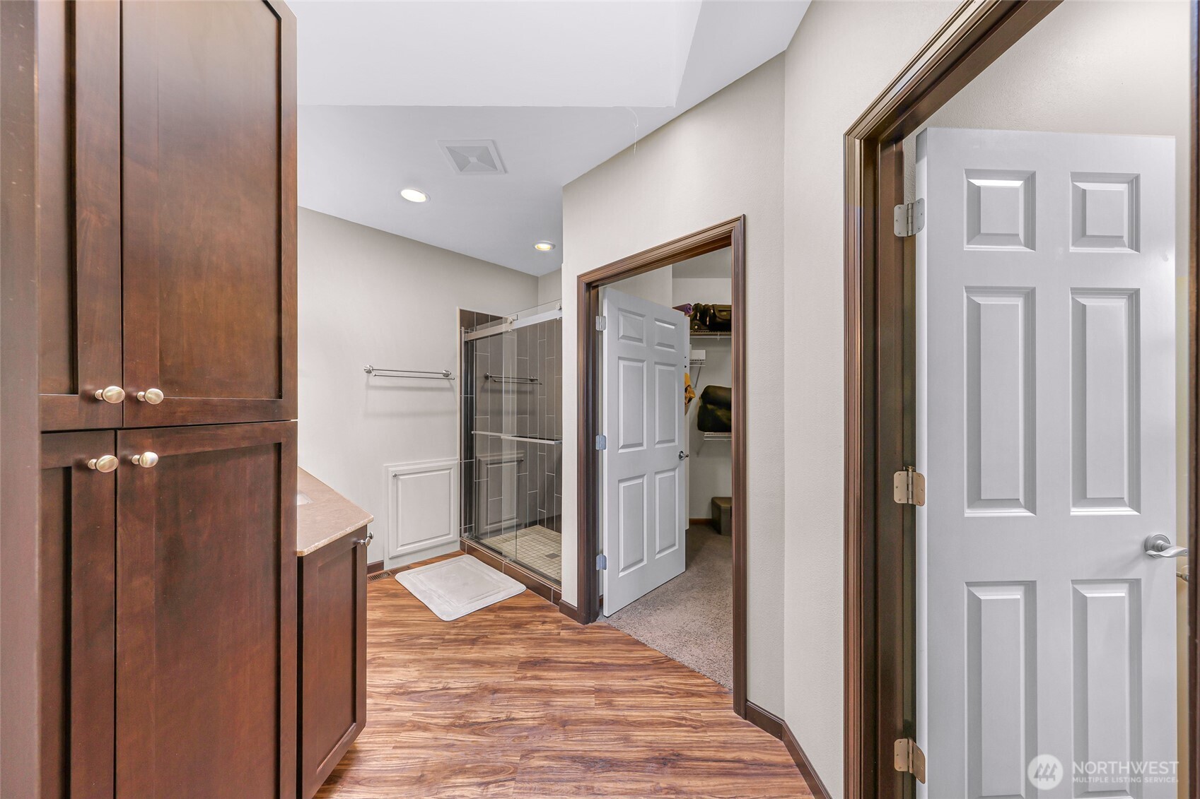 5043 Bradshaw Road , Freeland, WA 98249-9429
