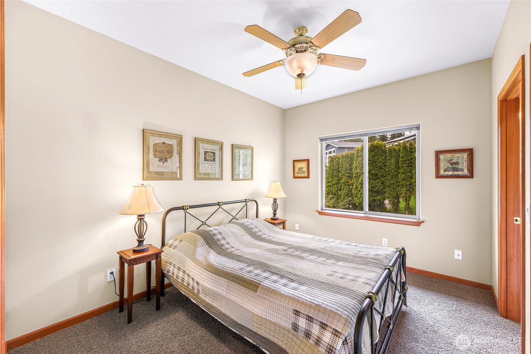5043 Bradshaw Road , Freeland, WA 98249-9429