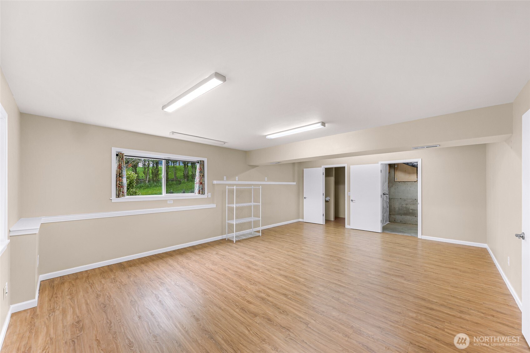 5043 Bradshaw Road , Freeland, WA 98249-9429
