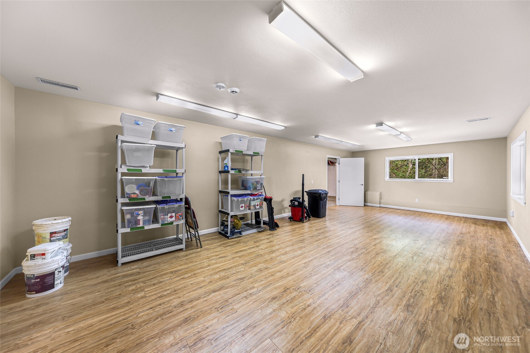 5043 Bradshaw Road , Freeland, WA 98249-9429