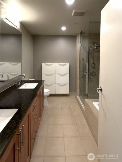 10610 NE 9th Place #509, Bellevue, WA 98004 - Photo 12