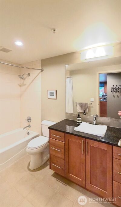 10610 NE 9th Place #509, Bellevue, WA 98004 - Photo 15