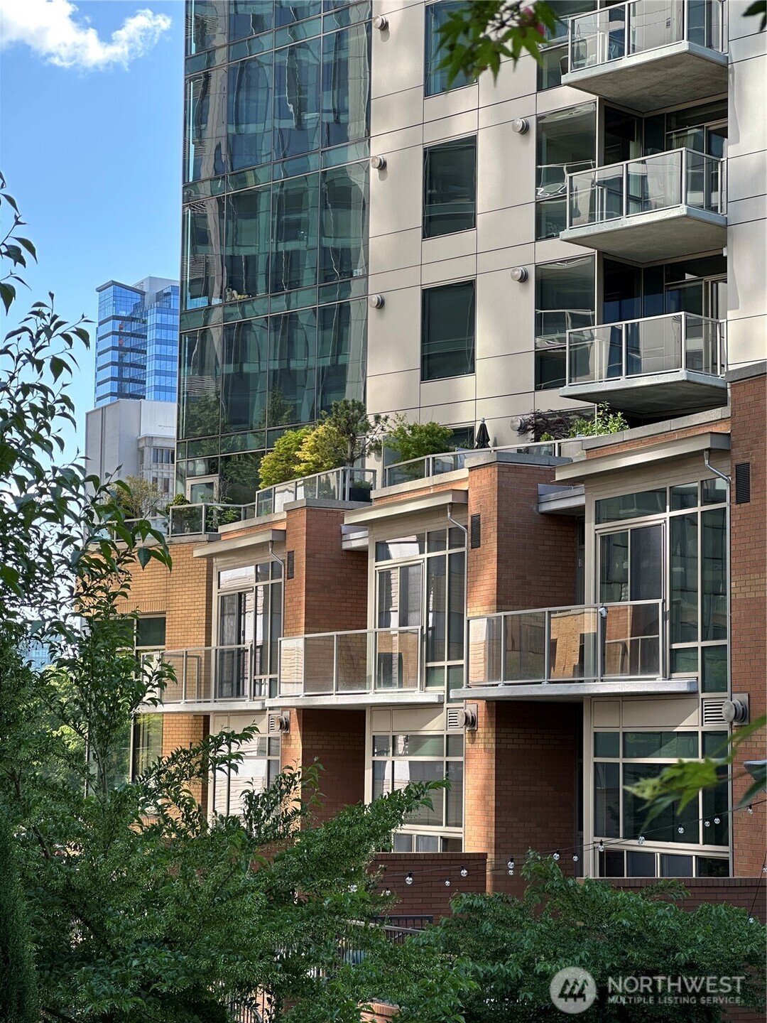 10610 NE 9th Place #509, Bellevue, WA 98004