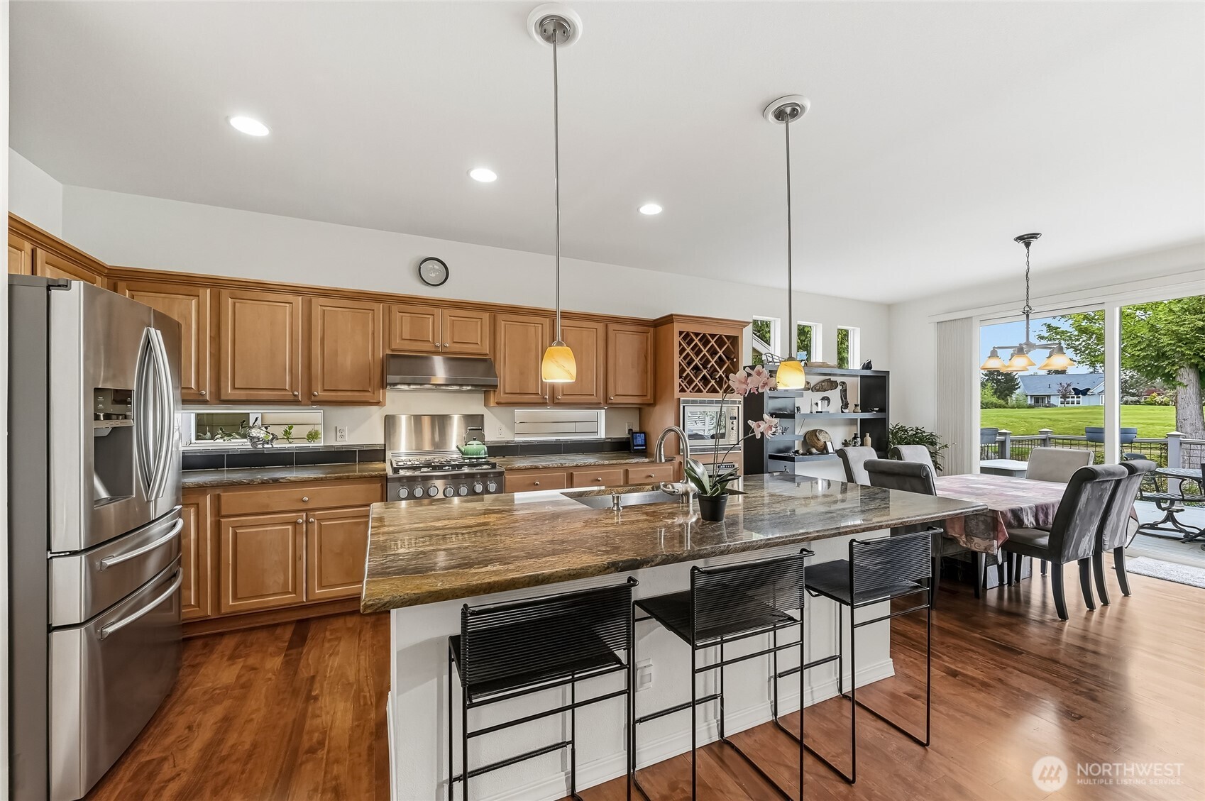 23041 NE 127th Way , Redmond, WA 98053