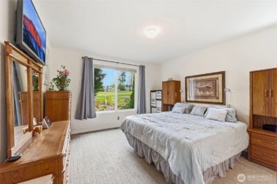 23041 NE 127th Way , Redmond, WA 98053 - Photo 16